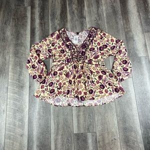 Torrid Tan/Plum‎ Floral Blouse